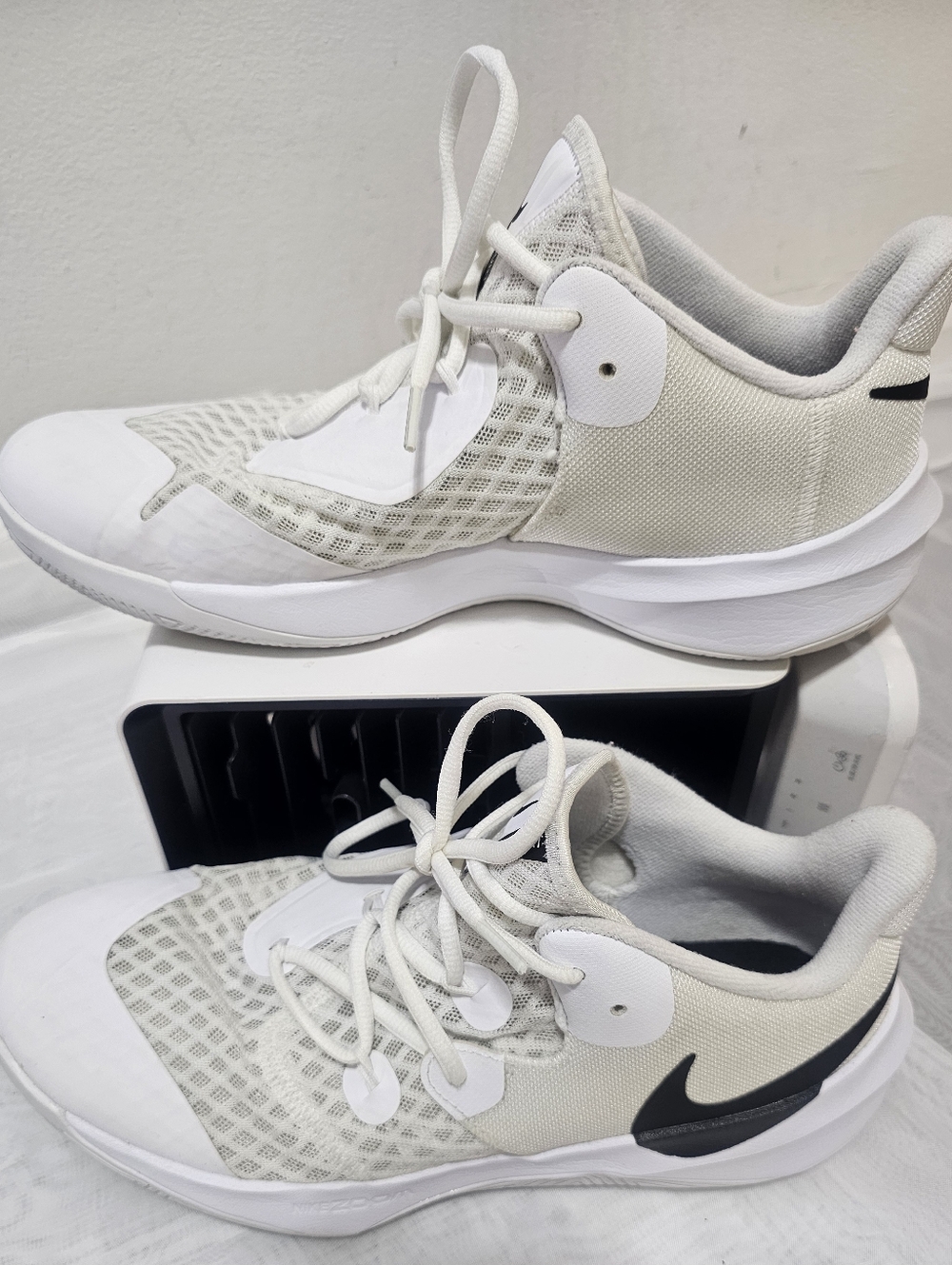Nike Zoom Hyperspeed Court White Black Mesh Lace Up Low Top Sneakers Men CI2964…